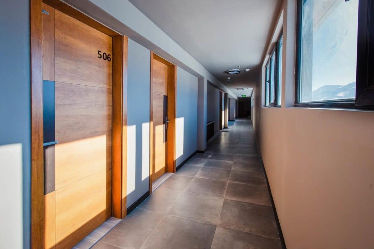 Super Stylish And Cozy 2 Bedroom 4Or6 People Apartment In Key Location In Marshall Gudauri Project Ski Resort エクステリア 写真