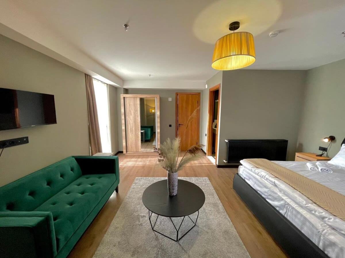 Super Stylish And Cozy 2 Bedroom 4Or6 People Apartment In Key Location In Marshall Gudauri Project Ski Resort エクステリア 写真